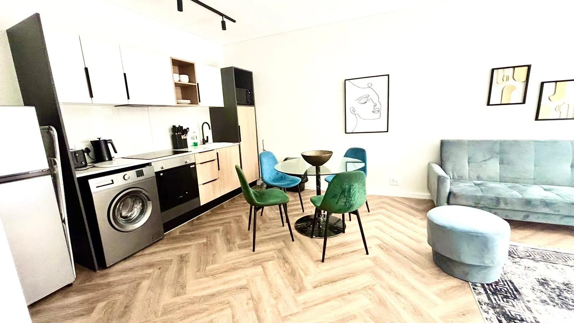 Modern Luxe On Park Apartment Cape Town